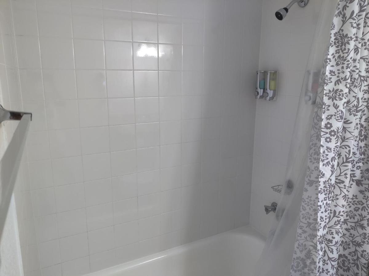 Centauri Vacation Rentals Beautiful 2-Bedroom Condo, Near All Orlando Attractions, Free Parking & Wi-Fi, King Bed, #1 Extérieur photo