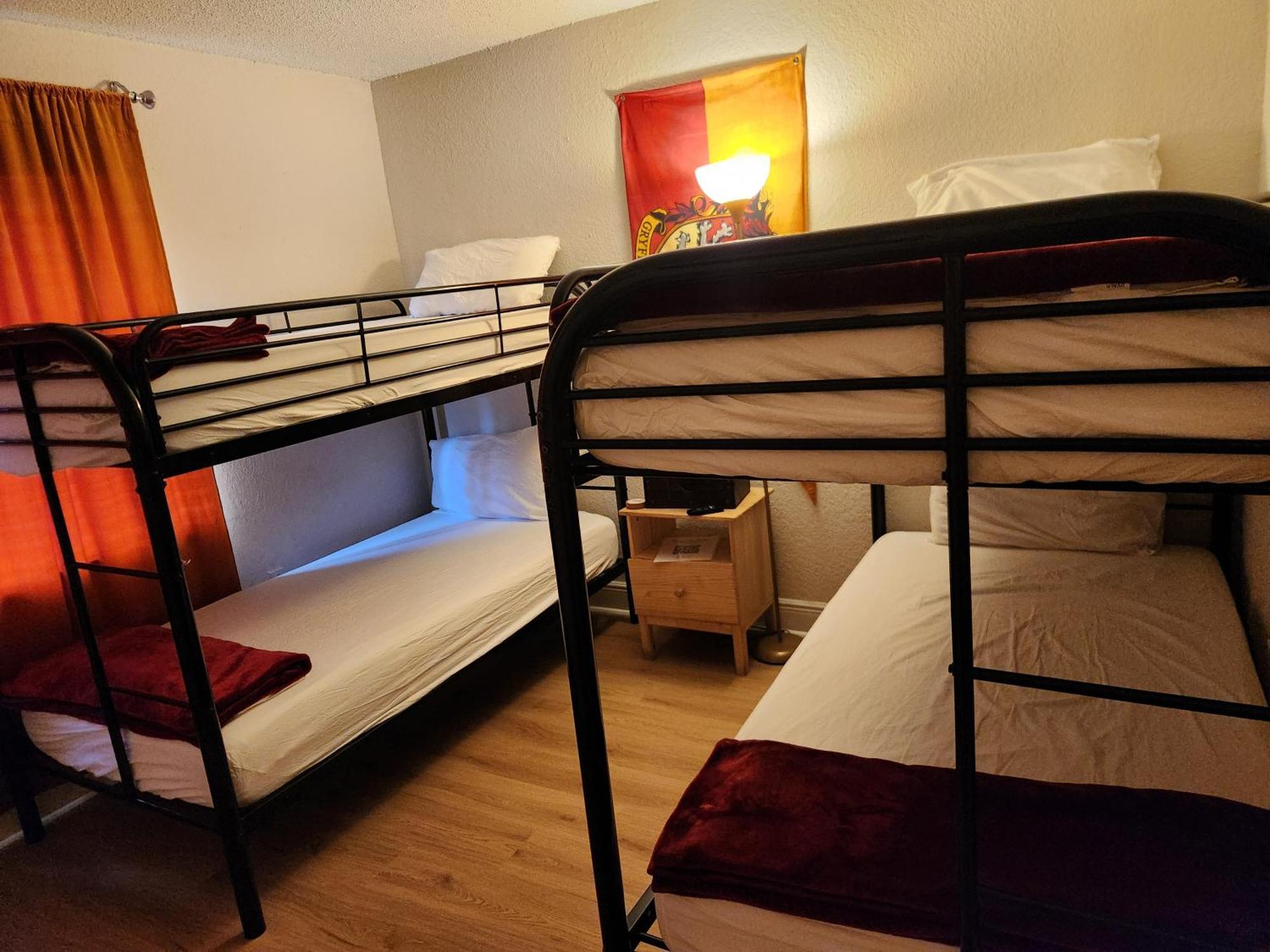 Centauri Vacation Rentals Beautiful 2-Bedroom Condo, Near All Orlando Attractions, Free Parking & Wi-Fi, King Bed, #1 Extérieur photo