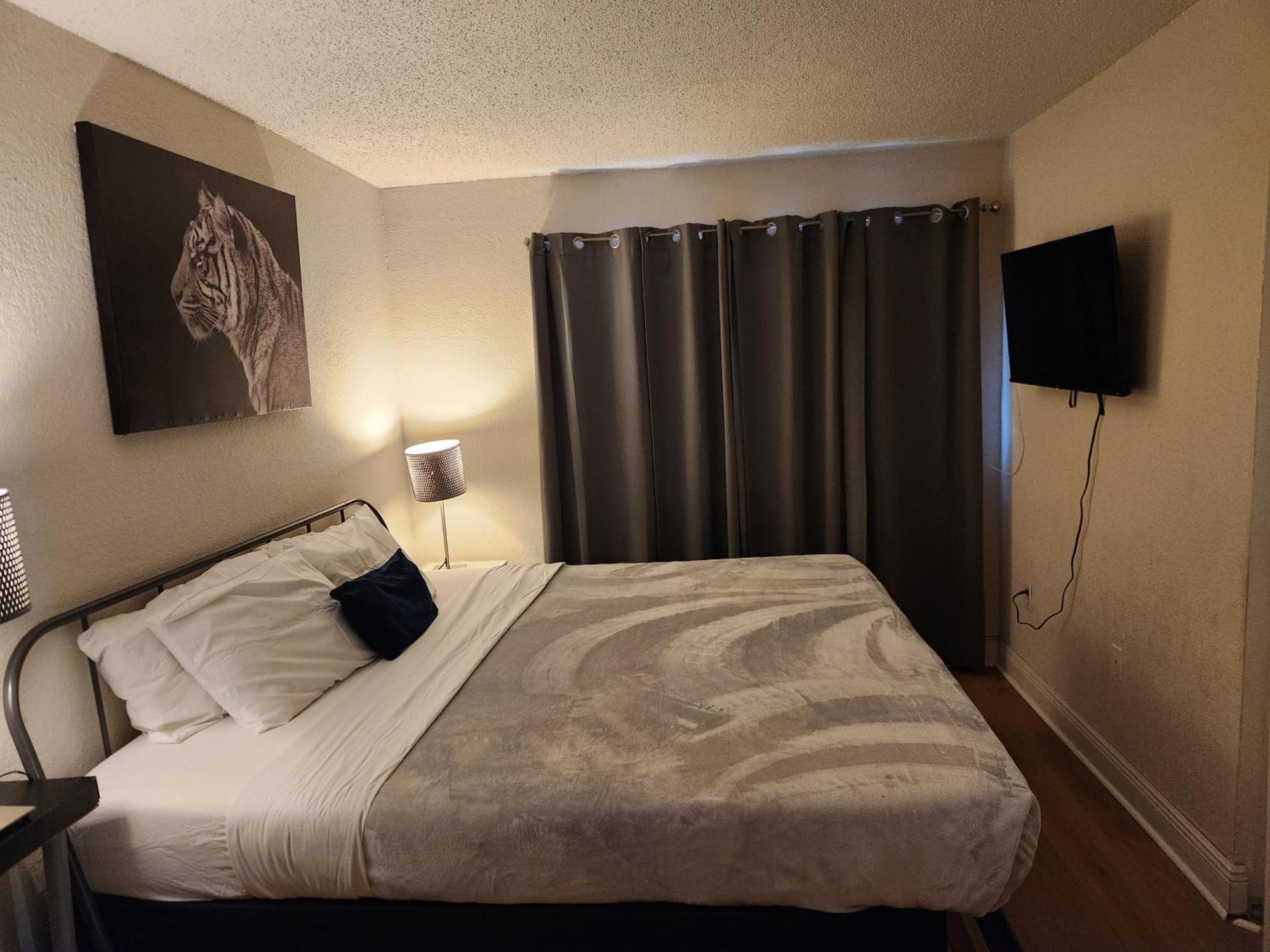 Centauri Vacation Rentals Beautiful 2-Bedroom Condo, Near All Orlando Attractions, Free Parking & Wi-Fi, King Bed, #1 Extérieur photo
